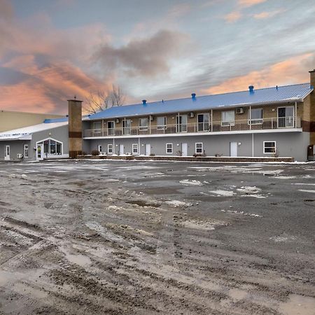 Motel Et Condo Chez Charley Sainte-Anne-de-Beaupre Ngoại thất bức ảnh