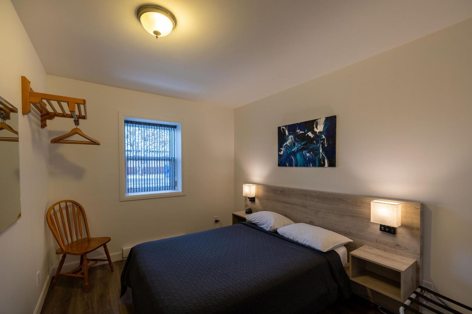 Motel Et Condo Chez Charley Sainte-Anne-de-Beaupre Ngoại thất bức ảnh